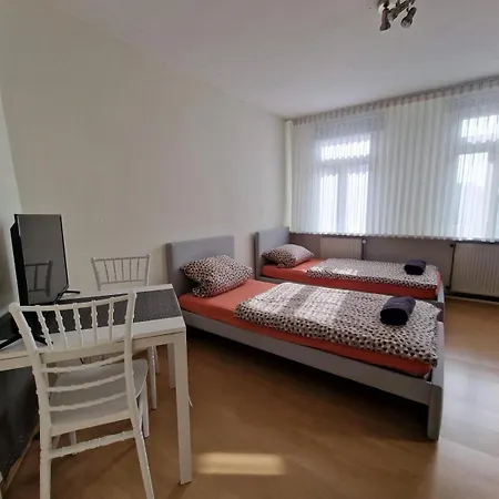 - Goldene Gerste Apartment *
