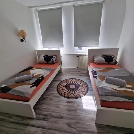 - Goldene Gerste Apartment *