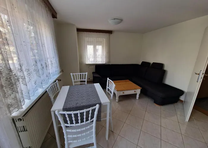 아파트 - Goldene Gerste